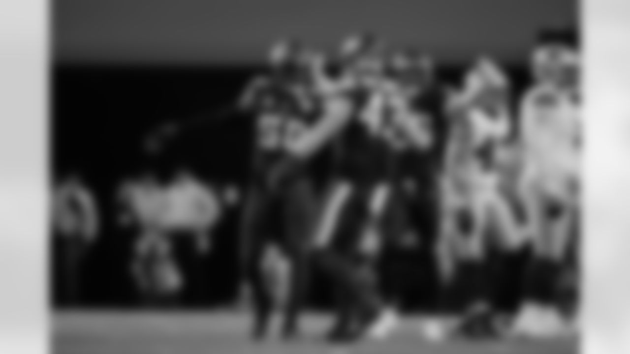 2025_1214_Vikings_Cowboys_REG15_0278