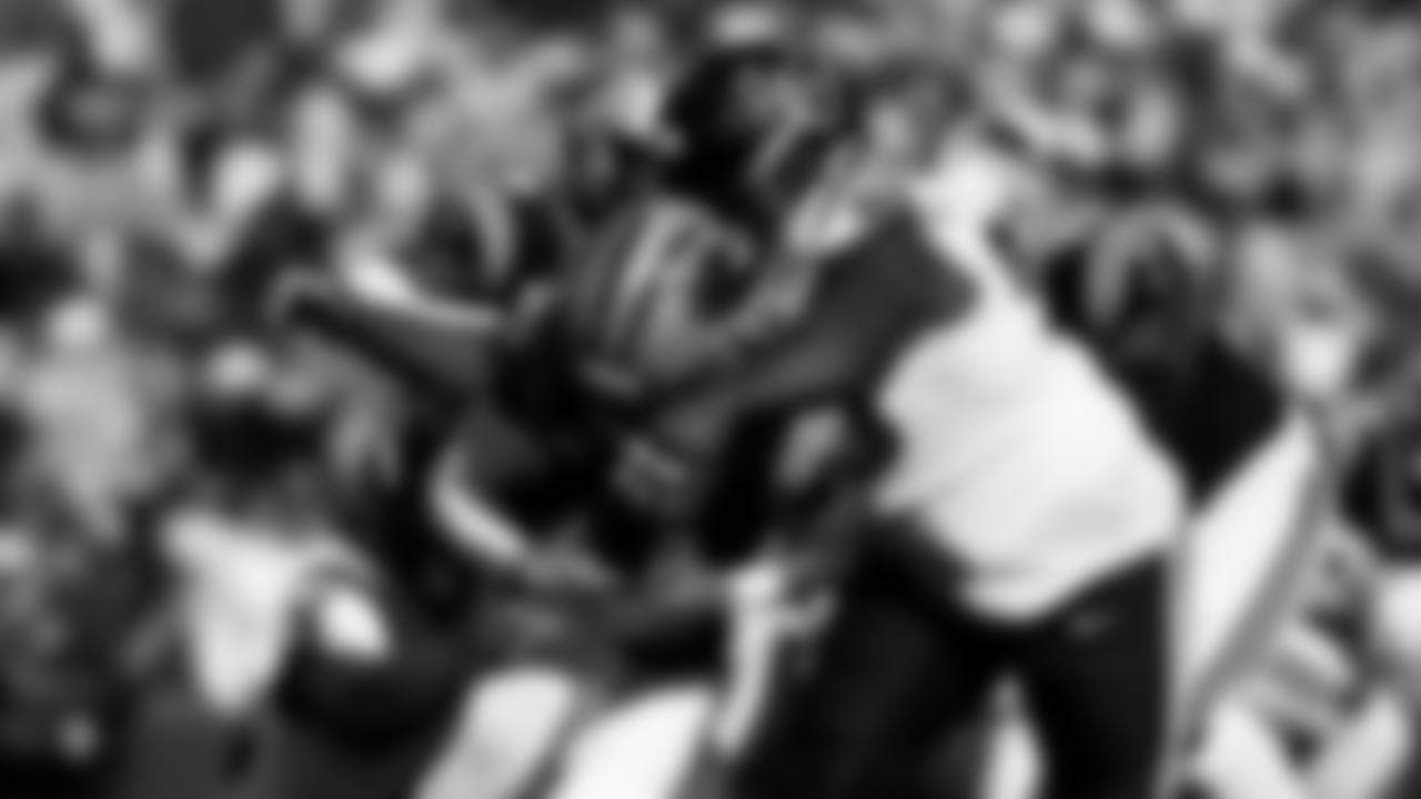 DL Maliek Collins