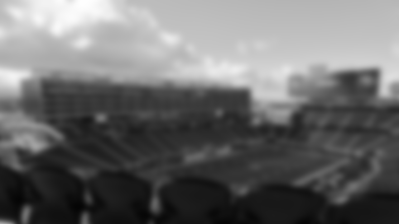 Setting Up Levi's® Stadium: 49ers Prepare for Rivalries Matchup Against the Seahawks