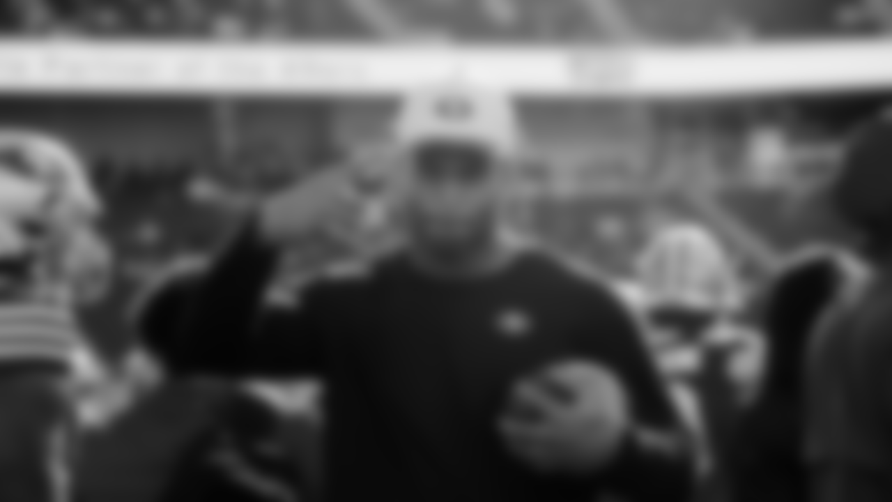 LB Fred Warner