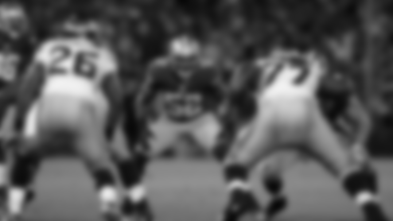 LB Patrick Willis