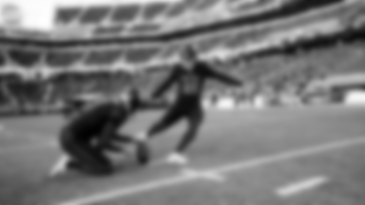 P Thomas Morstead, K Eddy Piñeiro