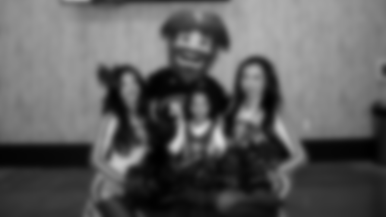 Gold Rush Cheerleaders, Sourdough Sam