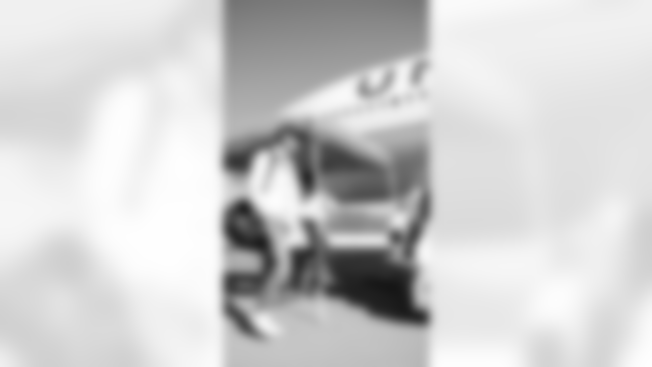 Head coach Kyle Shanahan