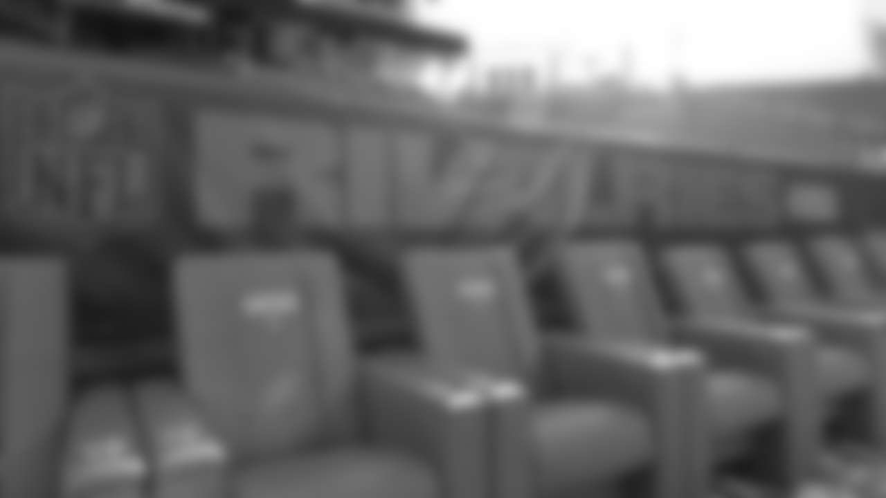 Setting Up Levi's® Stadium: 49ers Prepare for Rivalries Matchup Against the Seahawks