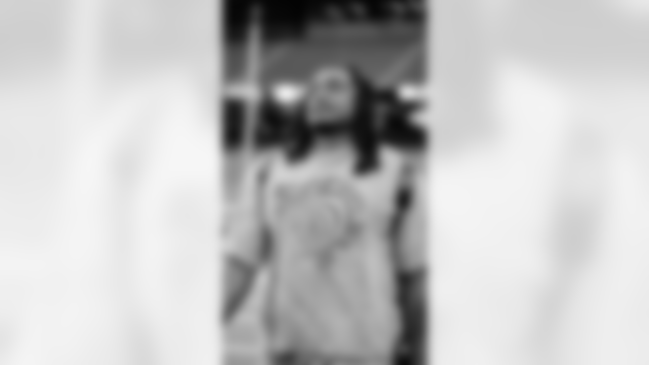 DL Kalia Davis
