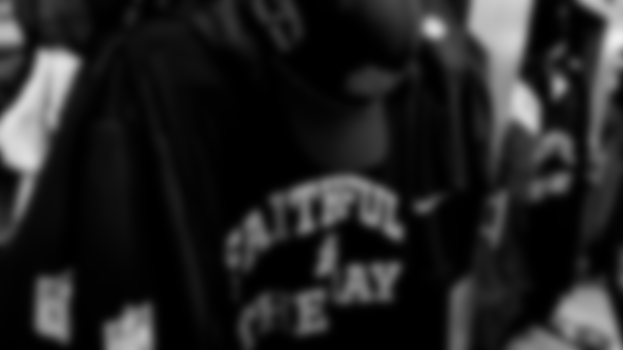 Setting Up Levi's® Stadium: 49ers Prepare for Rivalries Matchup Against the Seahawks