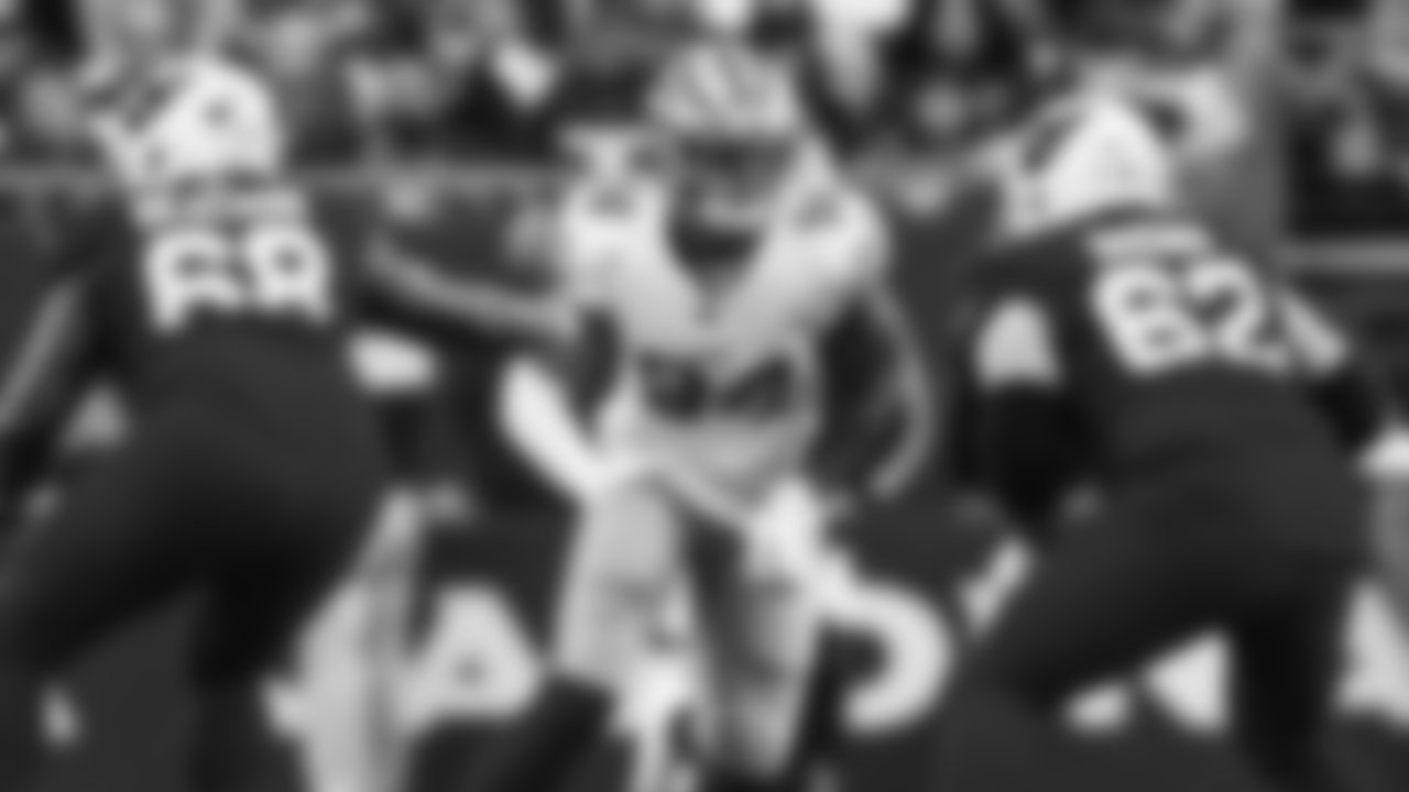 DL Yetur Gross-Matos