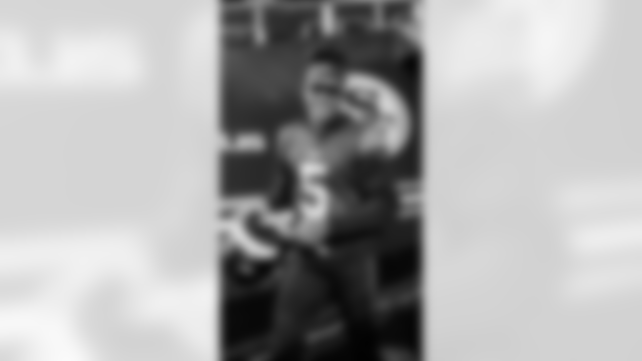 WR Demarcus Robinson