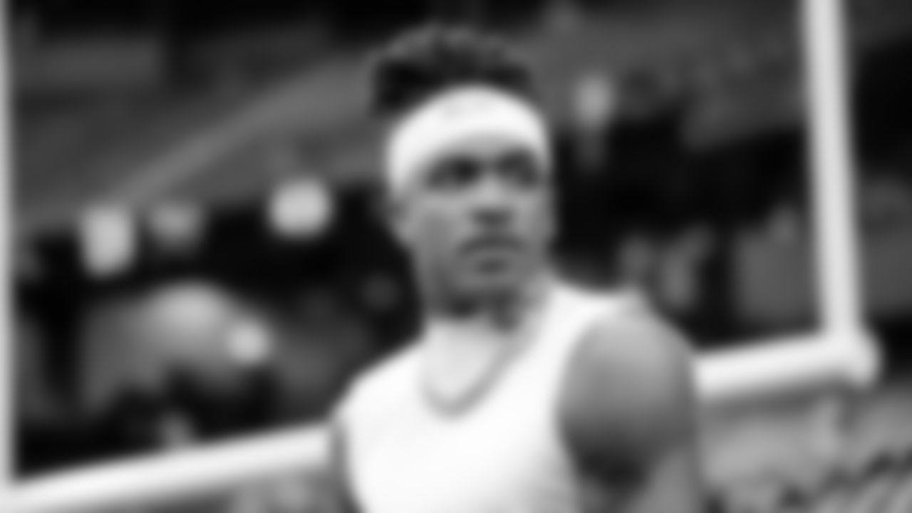 WR Demarcus Robinson