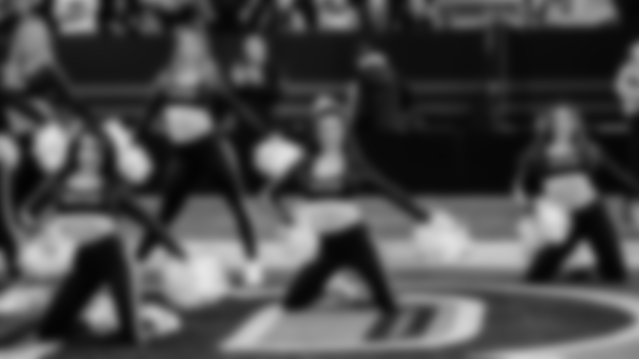 Gold Rush Cheerleaders