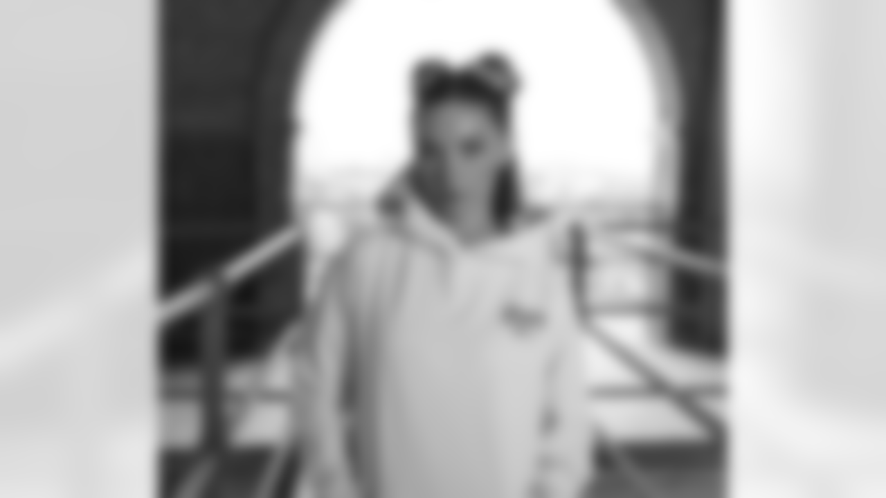 The Philadelphia Eagles and Underdog Apparel, a Philadelphia-based clothing brand founded by Jason Kelce, are thrilled to announce a limited-edition collection designed by three of the city's most recognized and influential artists – Eric "HEAVYSLIME" Kenney, Paul Granese, and Kees Holterman.