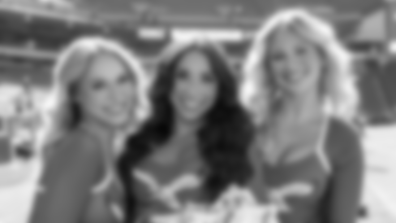 Cheerleaders Gracie, Kiki, and Cali