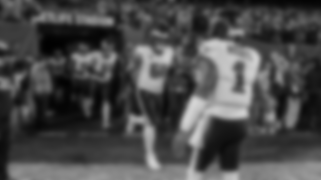 QB Jalen Hurts, T Jordan Mailata, T Lane Johnson, DT Jordan Davis