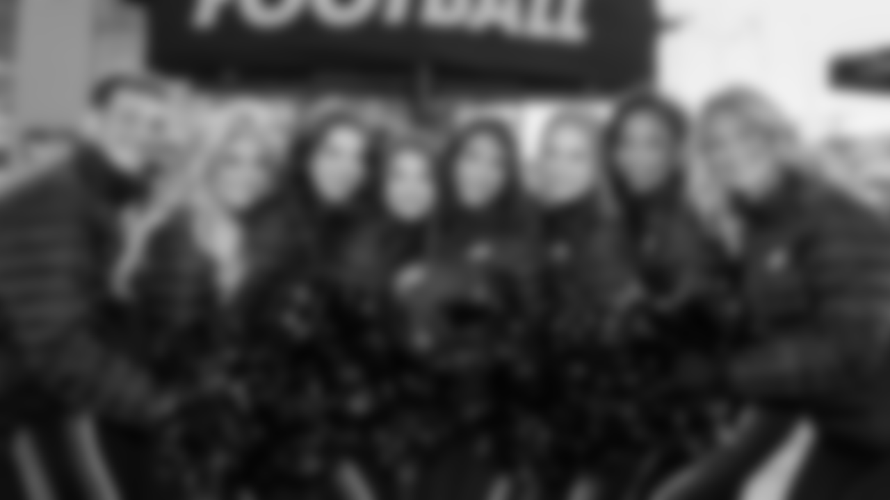 Eagles Cheerleaders Dalton, Alexa, McKenna, Savannah, Elana, Gracie, Taylor, and Cali