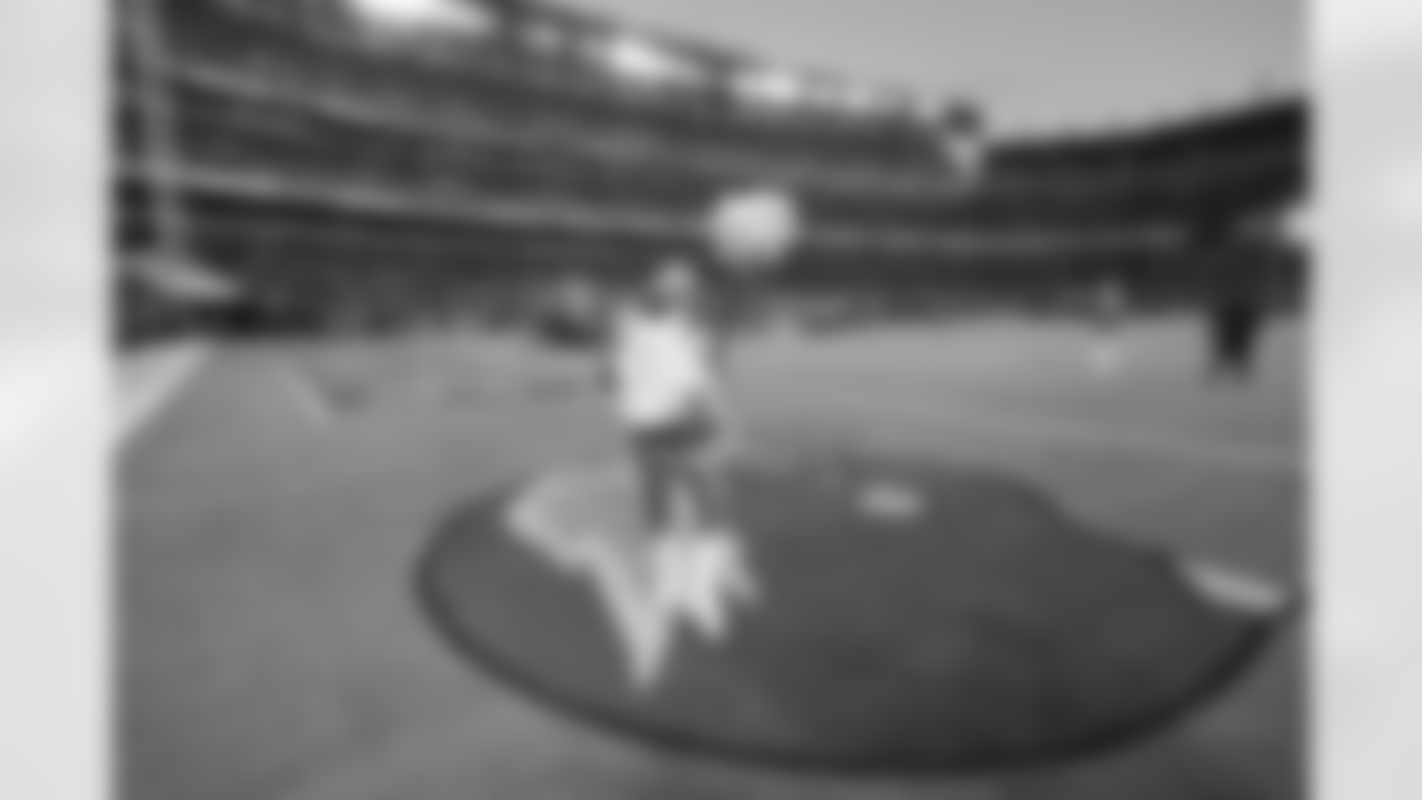 Cassidy will represent the Eagles Cheerleaders at the Pro Bowl Games.