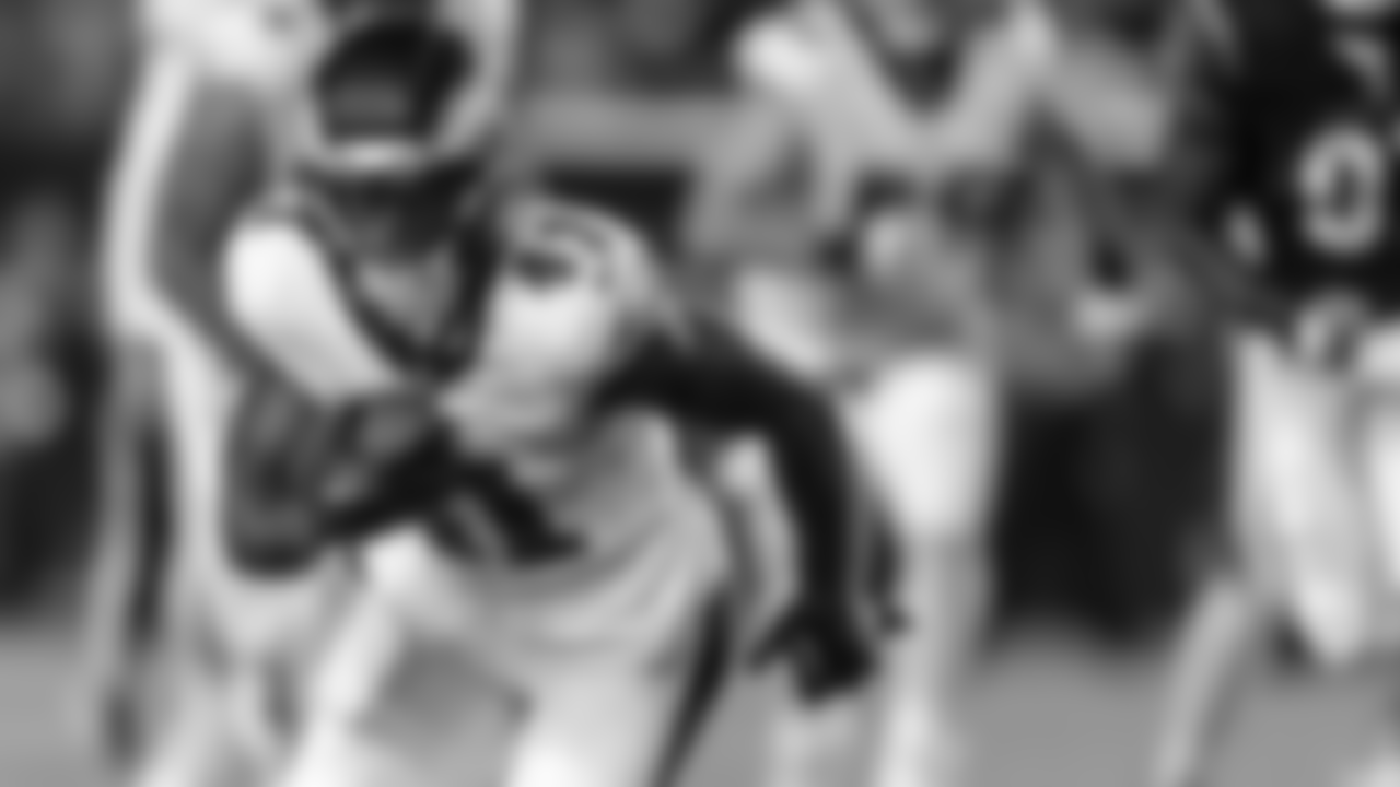 41 WR Darius Cooper