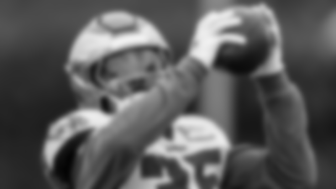 CB Michael Carter II