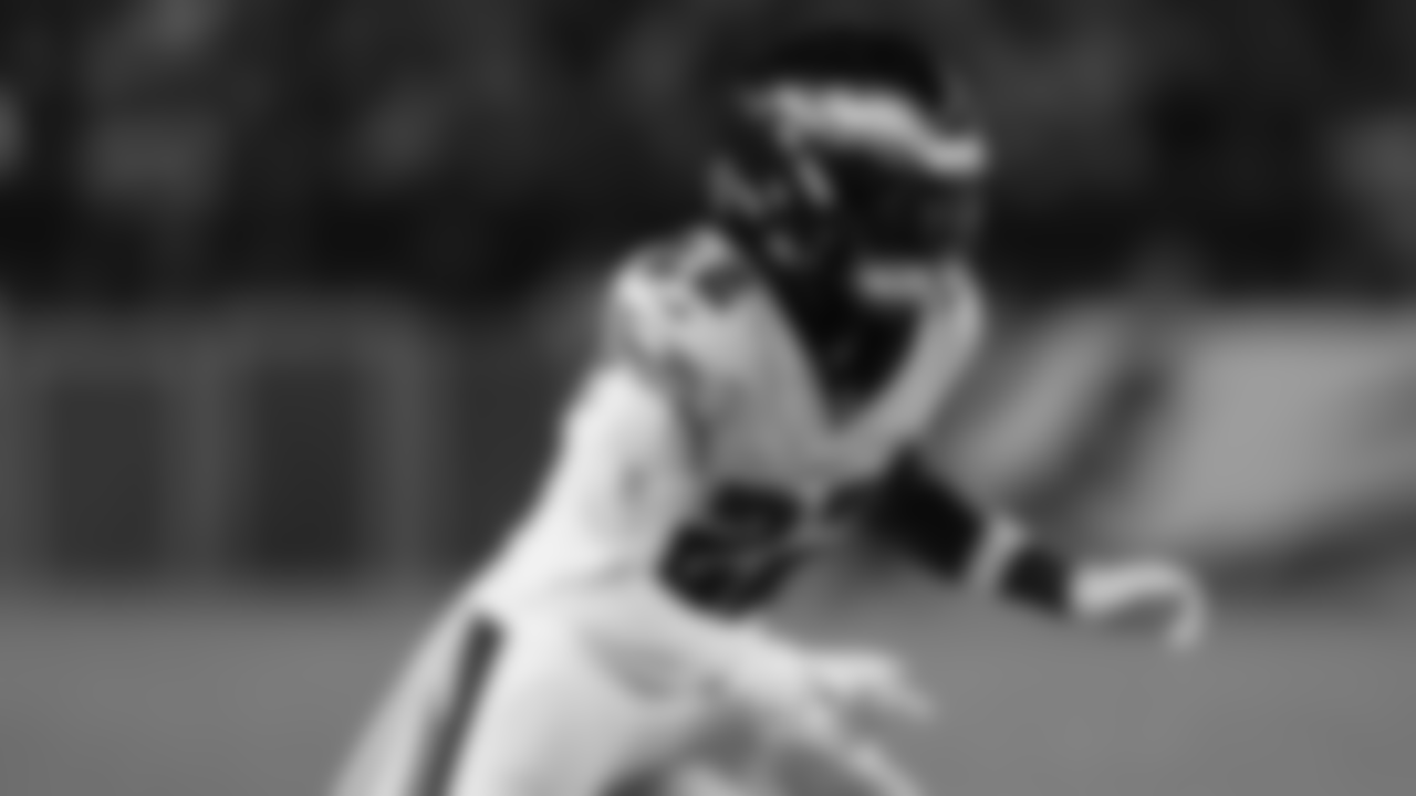 22 CB Mac McWilliams