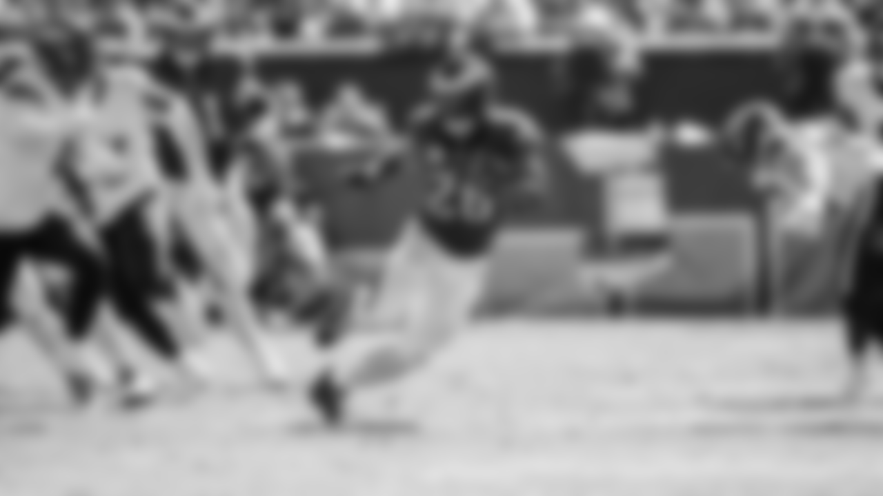 RB Saquon Barkley