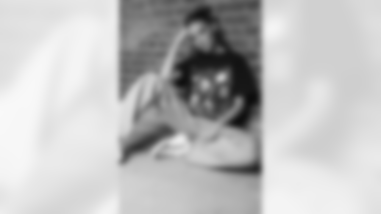 The Philadelphia Eagles and Underdog Apparel, a Philadelphia-based clothing brand founded by Jason Kelce, are thrilled to announce a limited-edition collection designed by three of the city's most recognized and influential artists – Eric "HEAVYSLIME" Kenney, Paul Granese, and Kees Holterman.