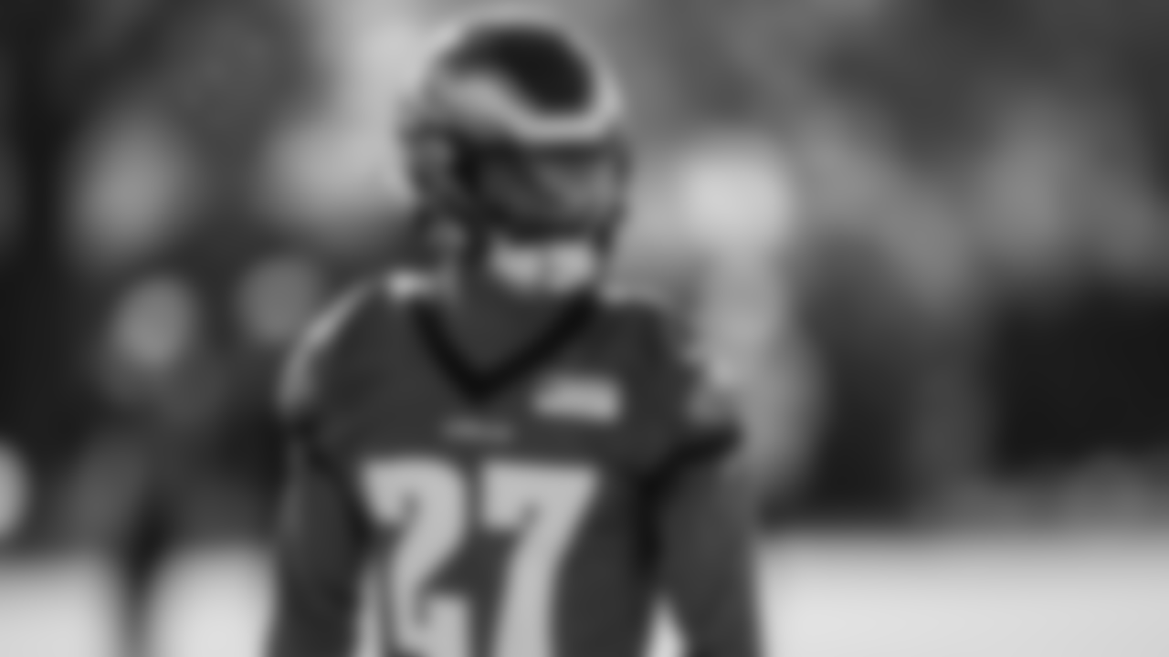 CB Quinyon Mitchell