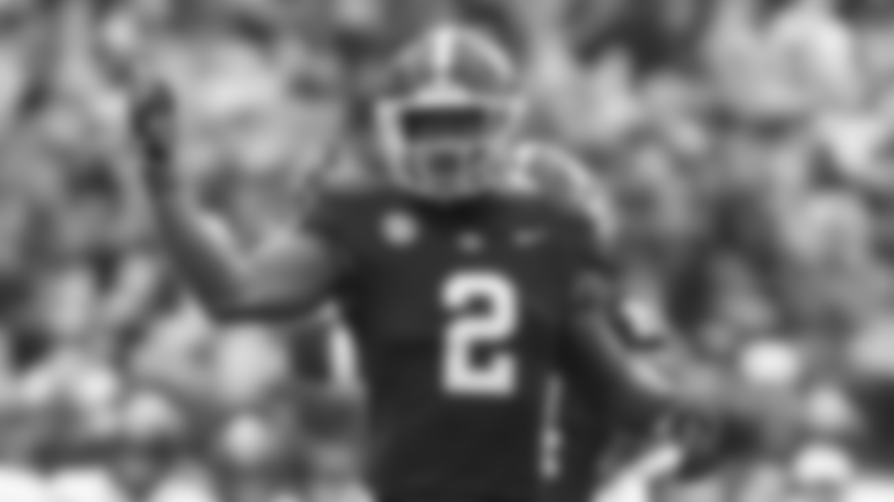 LB Smael Mondon