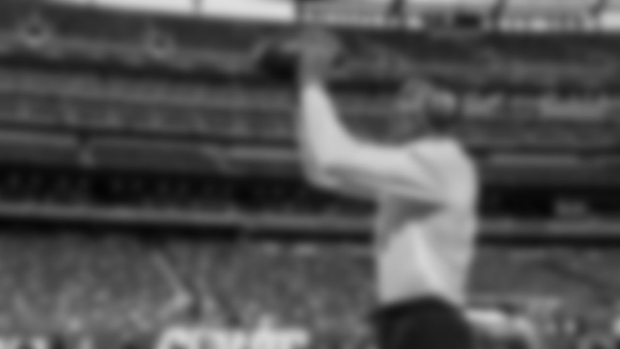 WR DeVonta Smith