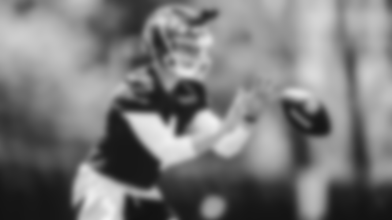 brady cook thumb