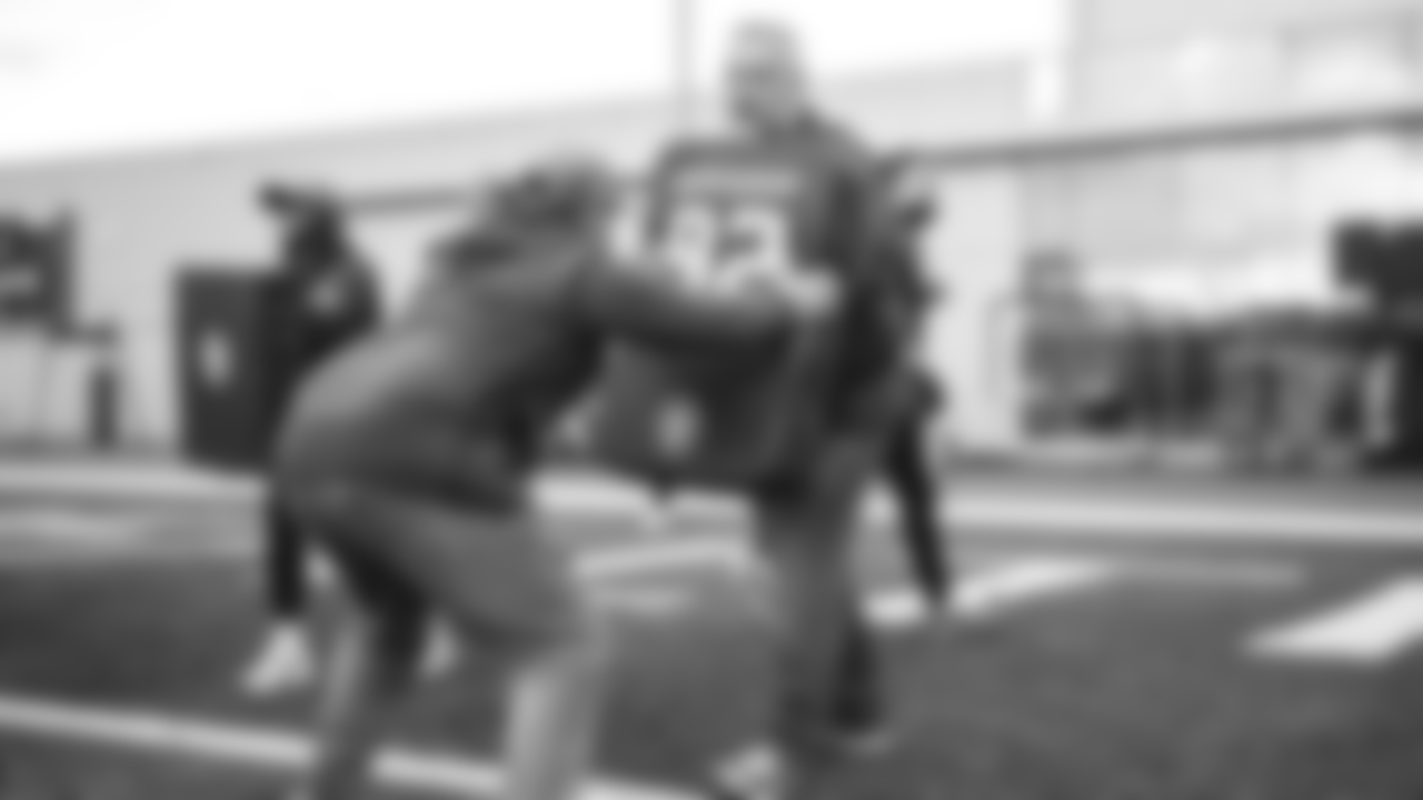 Soldiers to Sideline Thumb