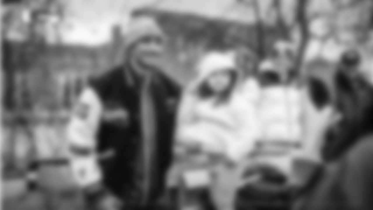 251118-CoatDrive-2560