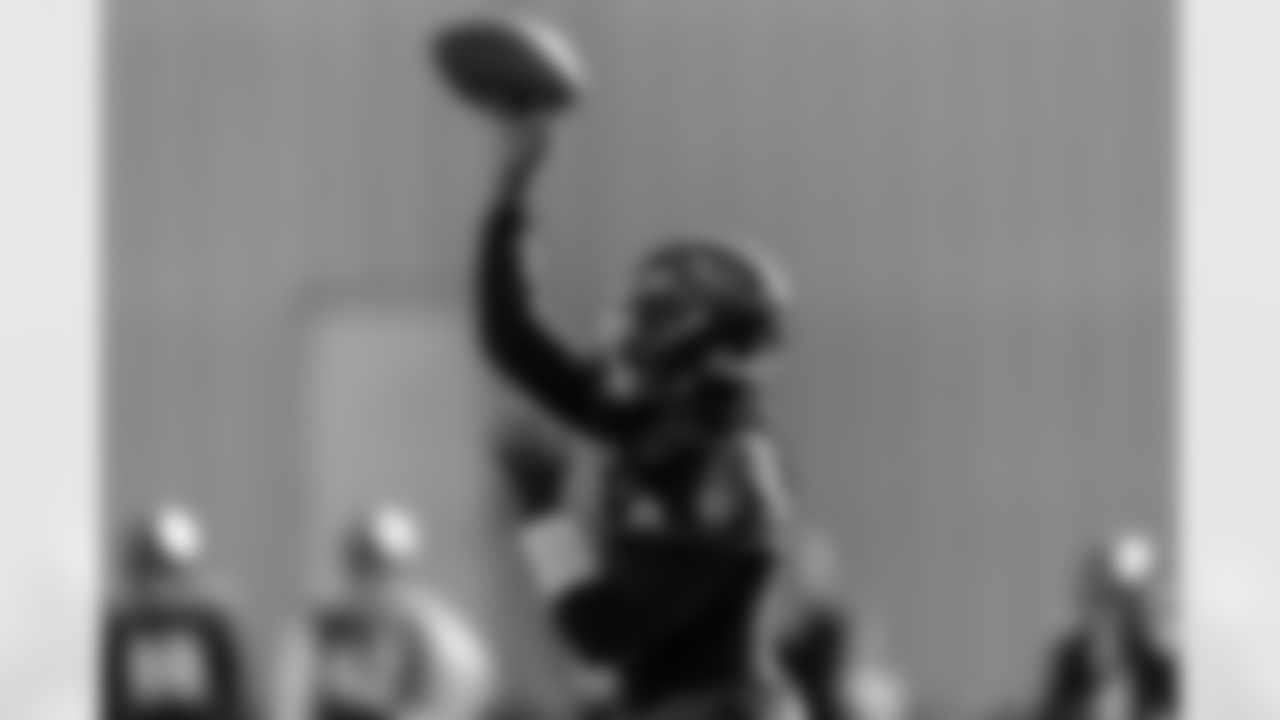 QB Tyler Huntley
