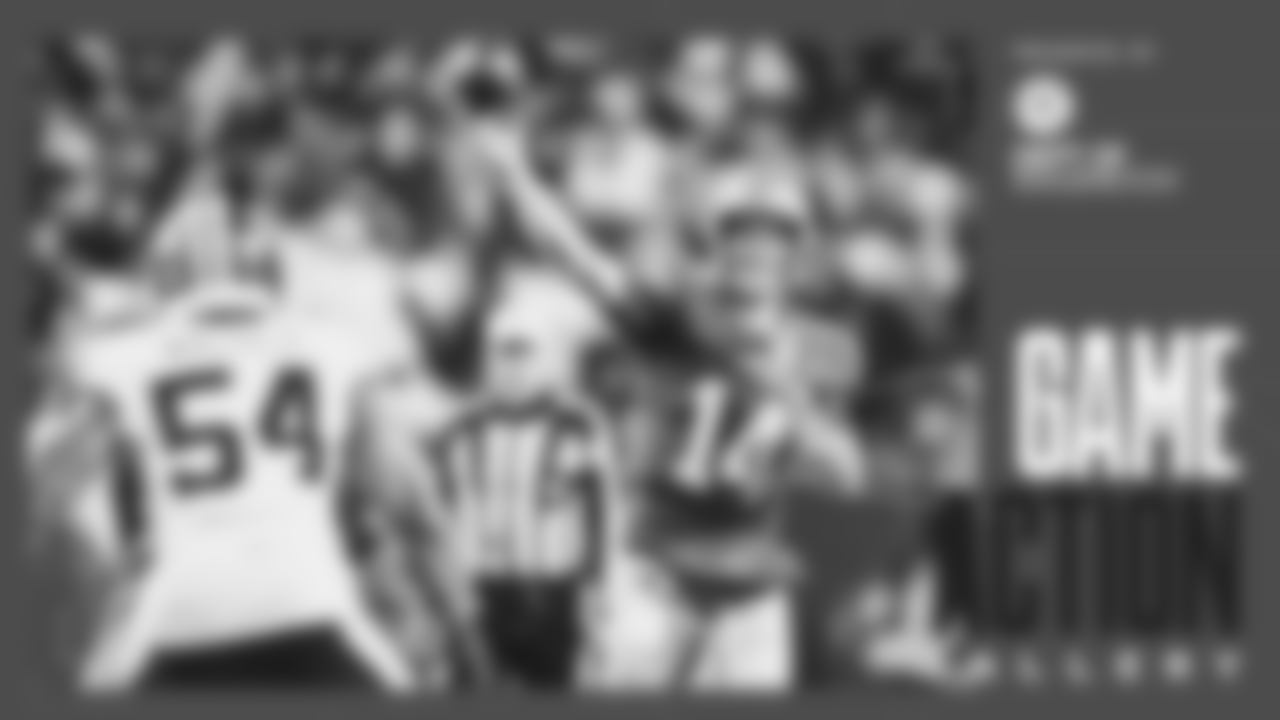 Seattle Seahawks at Washington Commanders for a week 9 throwback matchup on Nov 2, 2025