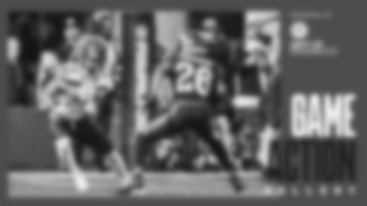 Seahawks at Rams on November 16, 2025