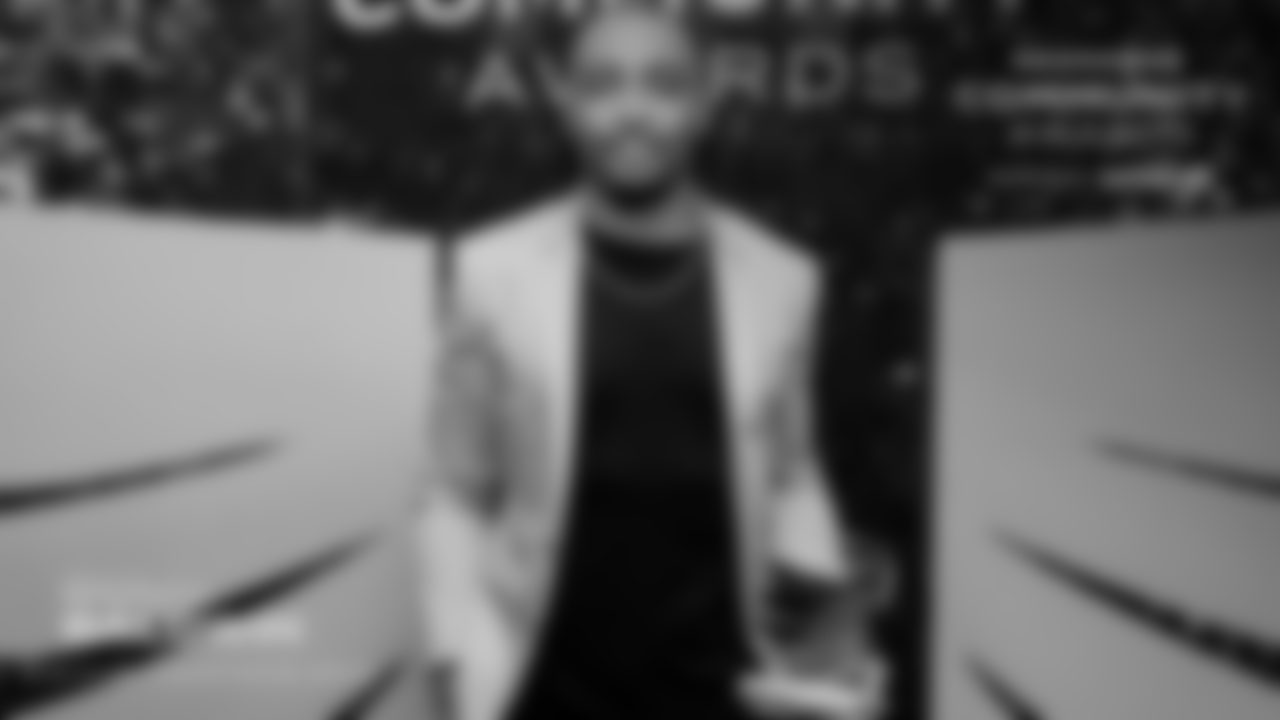 Doug-2024 Community Awards-IG Template-16x9-web