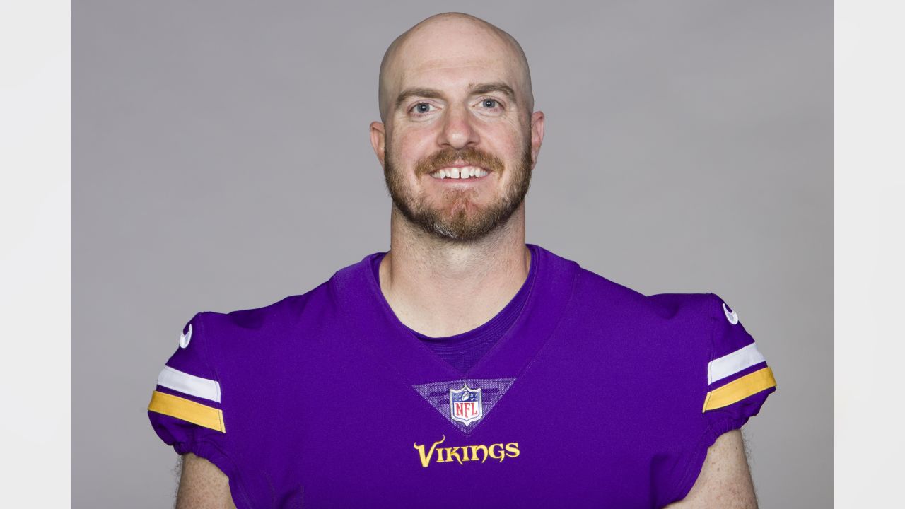 Vikings Sign Offensive Lineman Matt Cindric