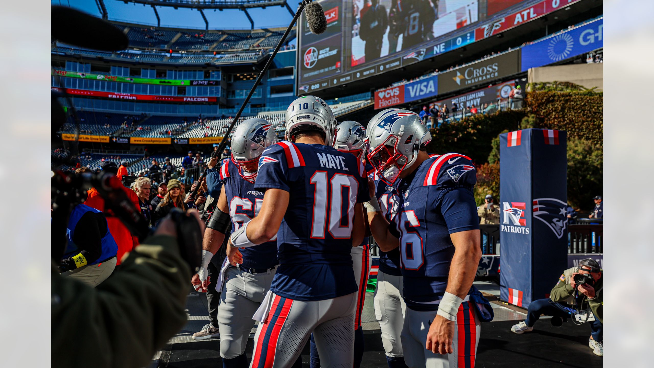 Patriots Finish Strong in Ugly Win vs Falcons