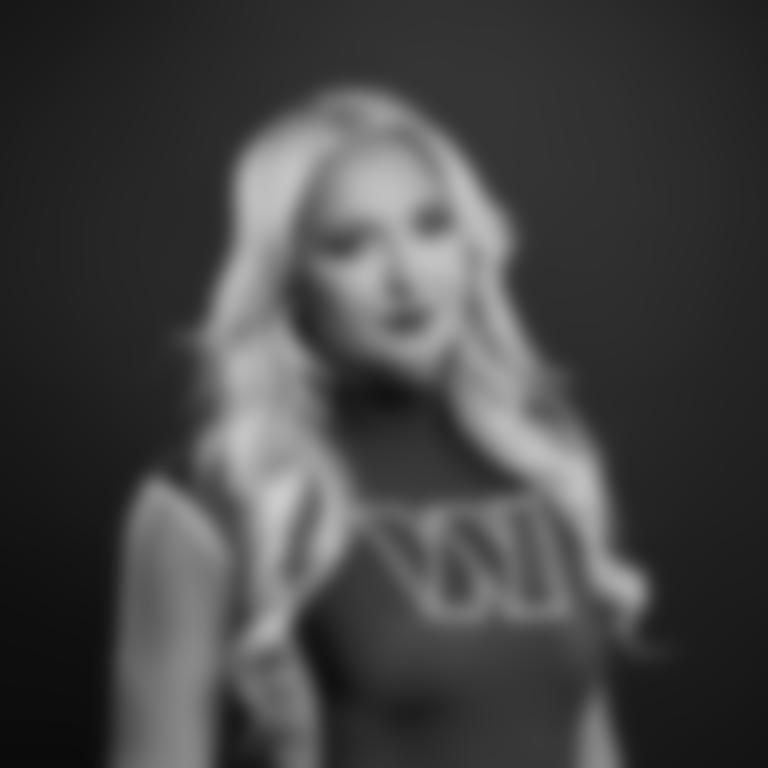 2025 Alexis_Headshot-Edit