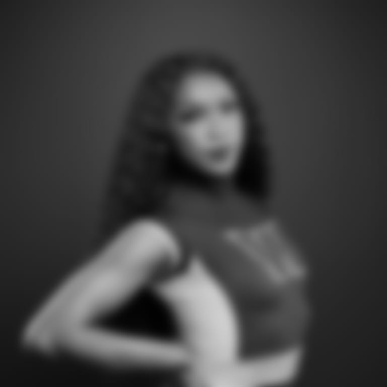 2025 Sydni_Headshot-Edit (2)