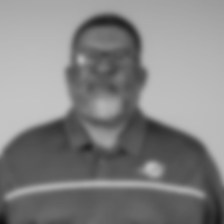 Ron Middleton headshot taken Thursday, Feb. 12, 2026, in Miami Gardens, Fla. (Tomas Diniz Santos/Miami Dolphins)