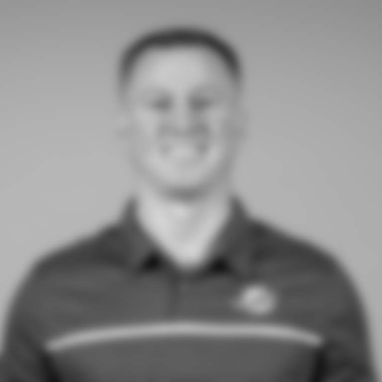 Bobby Slowik headshot taken Thursday, Feb. 12, 2026, in Miami Gardens, Fla. (Tomas Diniz Santos/Miami Dolphins)