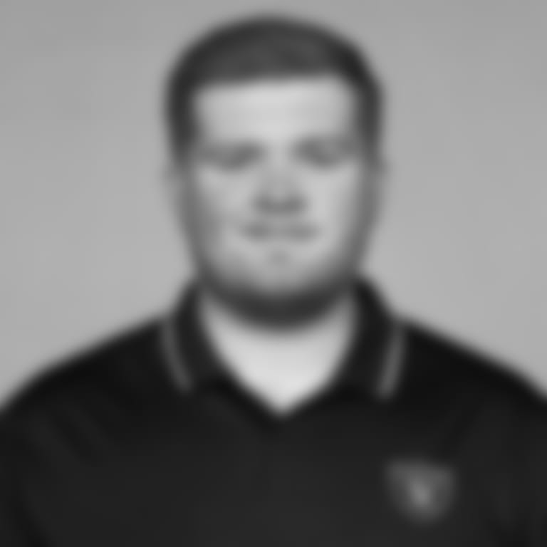 Carter-Thornton-Headshot-2024