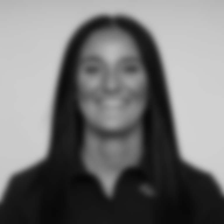 Buskey_Kaelyn headshot