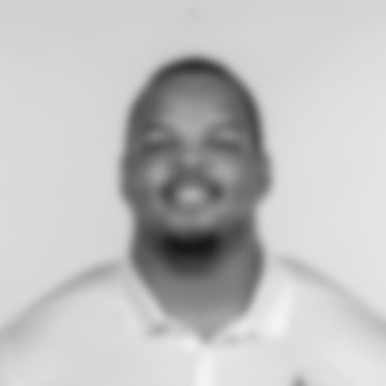 Gallery-2025-Coach-Headshots-Tobijah-Hughley-1