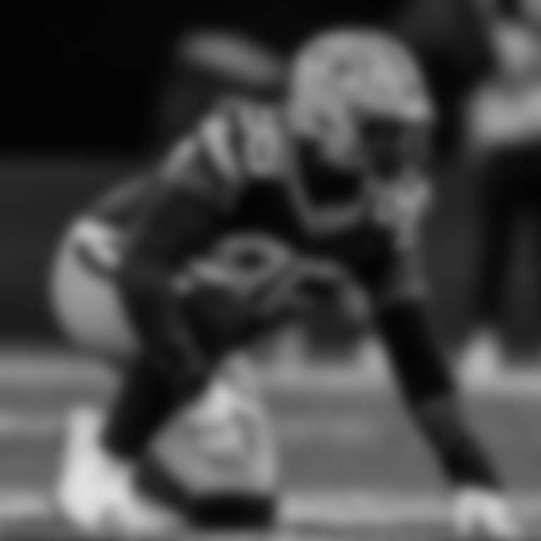 95-wyatt-action-shot