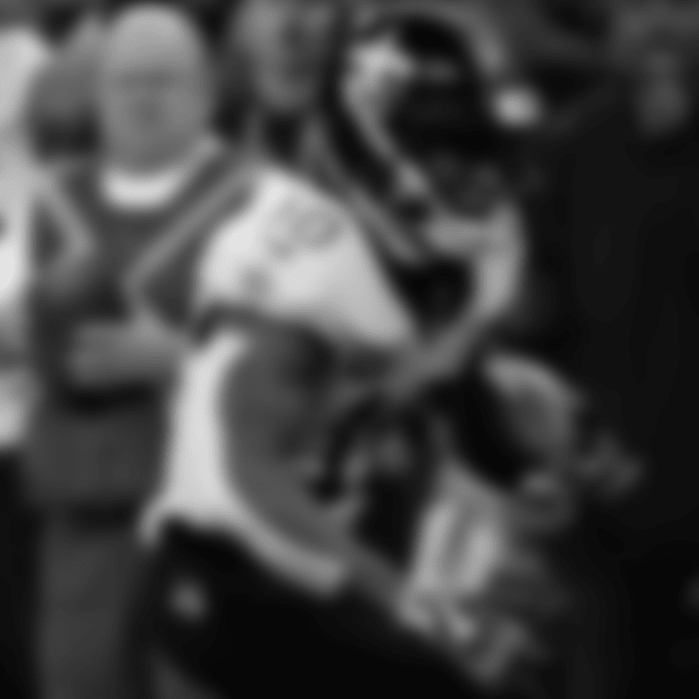 10-6-2025-brandin-cooks-10-roster-action-shot