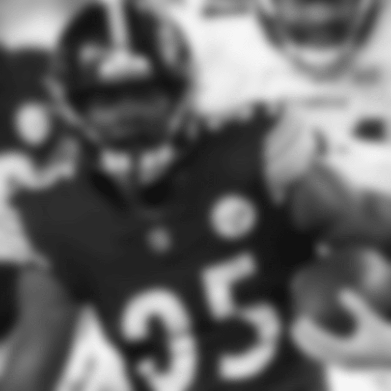 bio-action-shot_Lew_Nichols