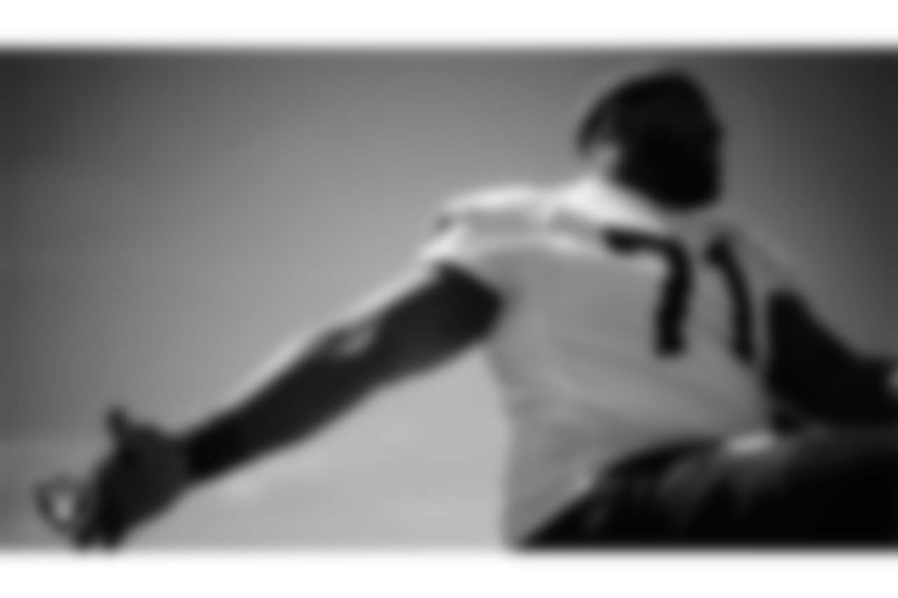 Las Vegas Raiders tackle DJ Glaze (71) on the field for mandatory minicamp at Intermountain Health Performance Center.