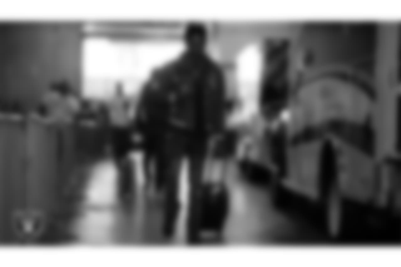 Las Vegas Raiders tight end Justin Shorter (88) arrives to the regular season away game against the Cincinnati Bengals at Paycor Stadium.