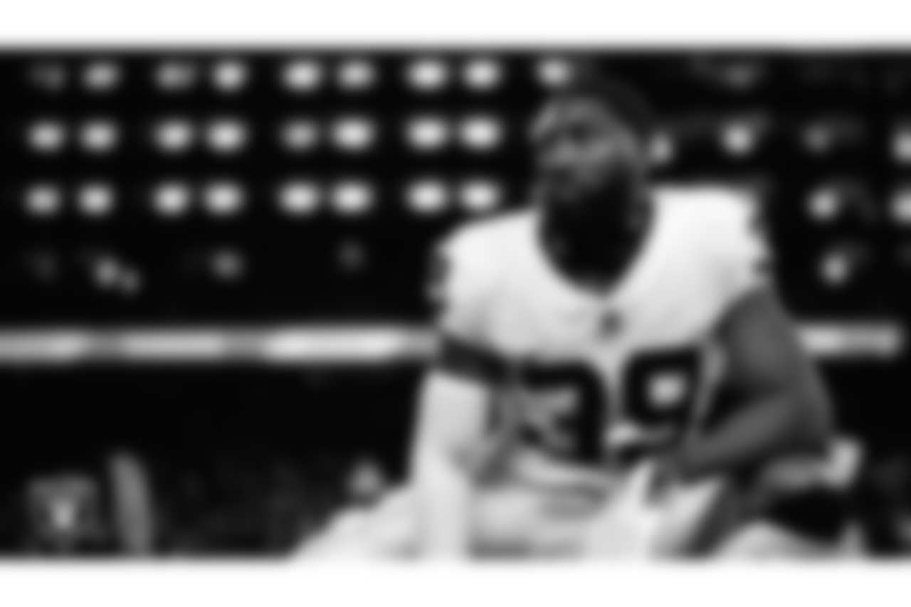 Las Vegas Raiders cornerback Nate Hobbs (39) warming up before the regular season away game against the Detroit Lions at Ford Field.